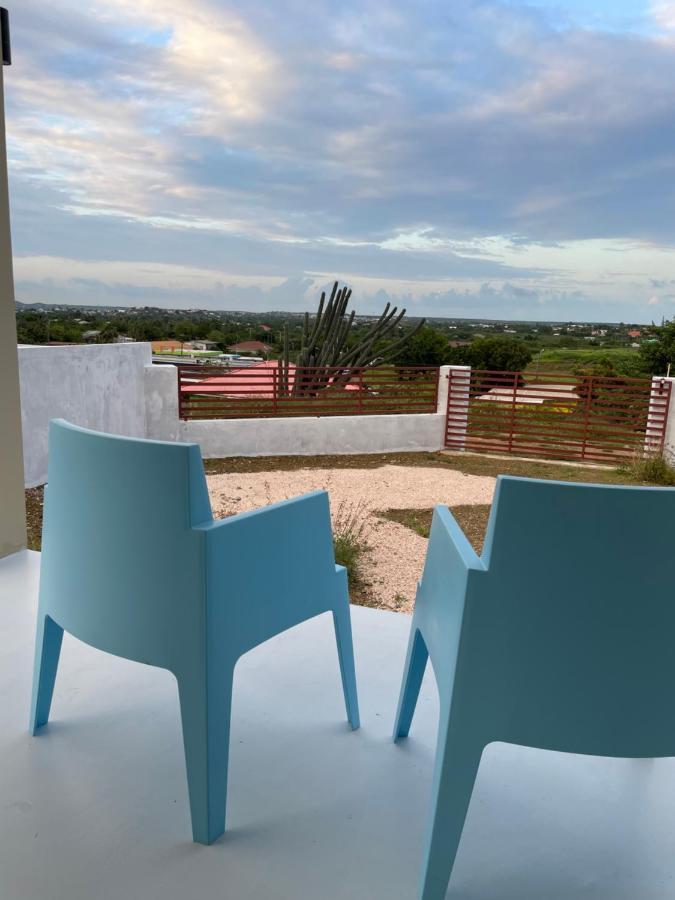 Quiet Happy Place With A View Willemstad Exterior photo